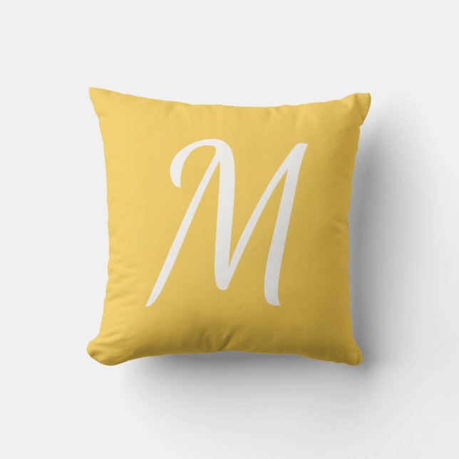 Buttery Gult och White Monogram Kudde (Framsida)