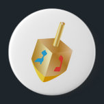 Button Hanukkah Festival Guld Wood Dreidel Hebrew<br><div class="desc">Hanukkah Festival of Ljus. Dreidel är en liten fyrsidig spinning med en hebreisk brev på vardera sidan, som används av Judar. Guld Spinning, isolerad vit bakgrund, symbol för Hanukkah judisk Helgdag - BUTTON. Hanukkah Jewish Trendig design, flerfärgat ljus judisk Helgdag för hem, kontor och skola, tillbehör, knappar och lappar, Hanukkah...</div>