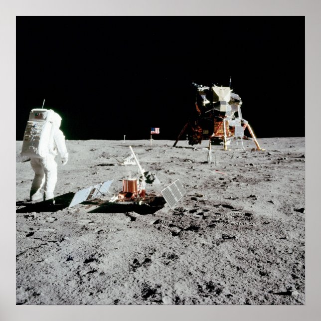 Buzz Aldrin och Lunar Module på Måne Poster (Framsidan)