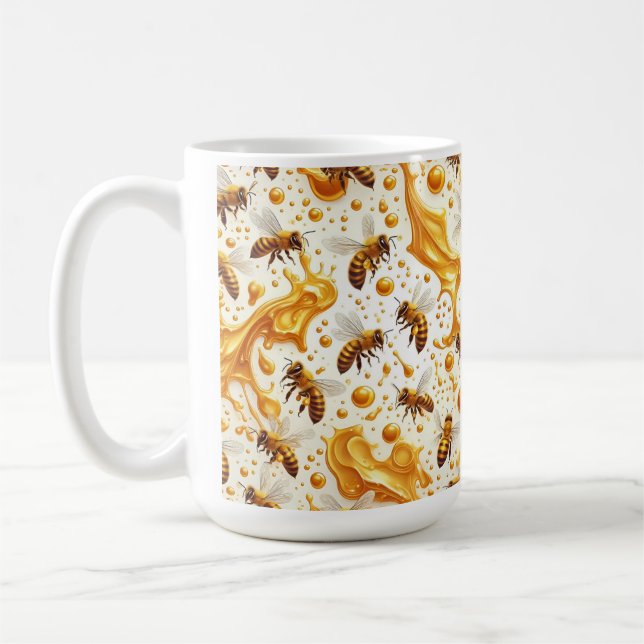Buzz & Drip – Seamless 8K Honey Bee Pattern with G Kaffemugg (Vänster)