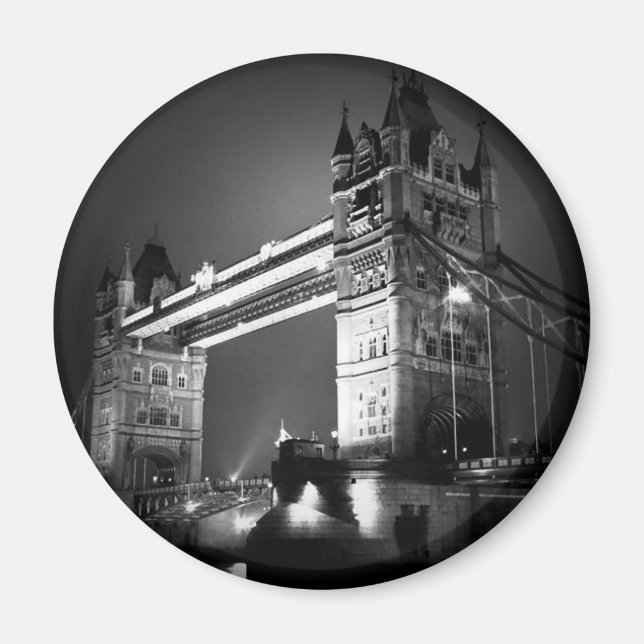 BW Black & White London Torn Bridge Magnet (Framsidan)