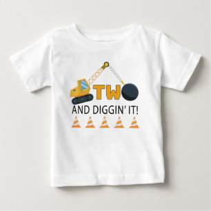 Bygg födelsedag två och dela upp IT-skirt T Shirt