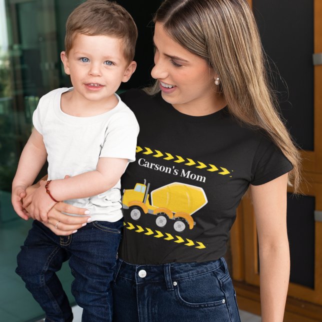 Bygg-Födelsedagsfest-Anpassningsbarna Mamma T Shirt (Skapare uppladdad)