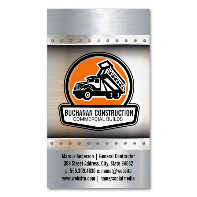 Bygg- och anläggningsarbeten Lastbil av inläsnings Magnetiska Visitkort (Framsida vertikal)
