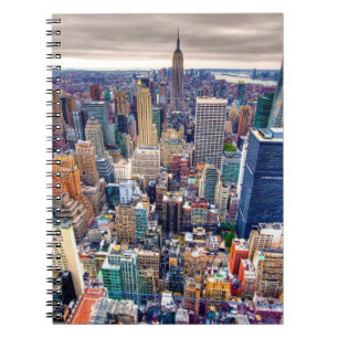 Bygga och Midtown Manhattan för empire state Anteckningsbok