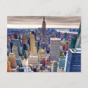 Bygga och Midtown Manhattan för empire state Vykort