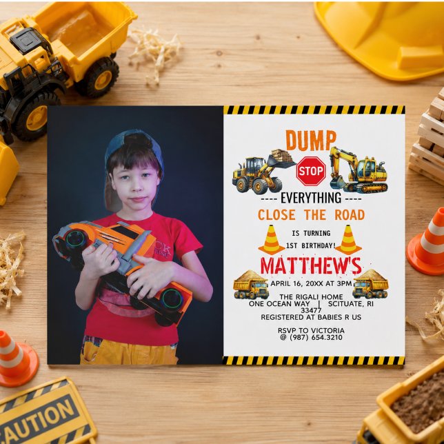 Byggdumpare 1-års födelsedagsfest inbjudningar (Construction Dump Truck 1st Birthday Party Invitation)