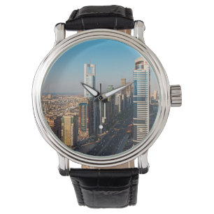 Byggnad Along Sheik Zayed Road, Dubai Armbandsur