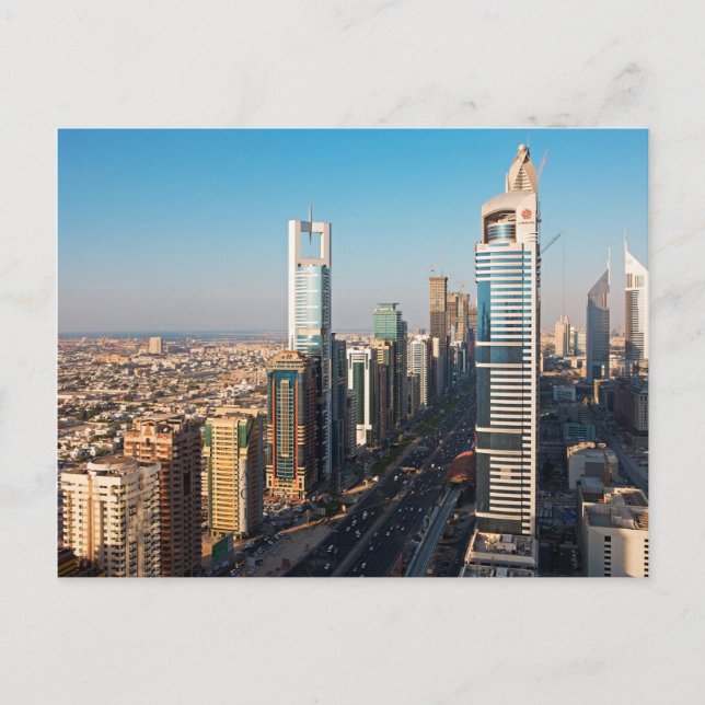Byggnad Along Sheik Zayed Road, Dubai Vykort (Framsida)