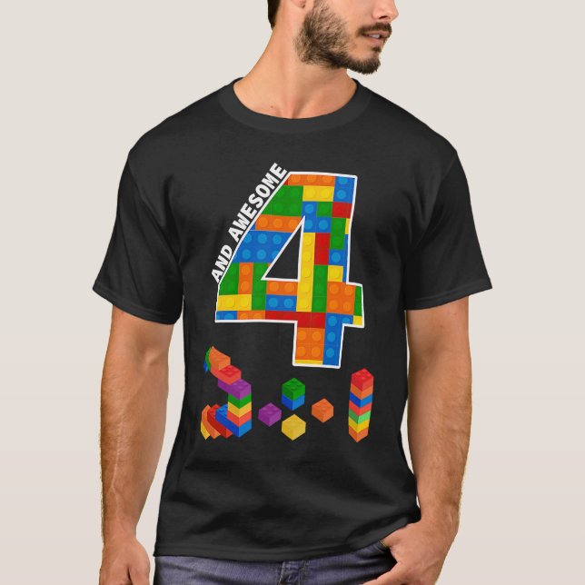 Byggnad block Bricks 4 år gammal Fantastisk Birthd T Shirt (Framsida)
