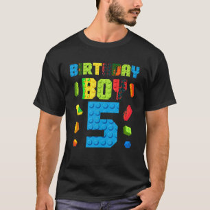 Byggnad Bricks 5:e födelsedagspojken 5 femårsmaste T Shirt