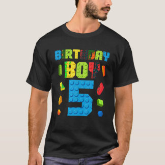 Byggnad Bricks 5:e födelsedagspojken 5 femårsmaste T Shirt