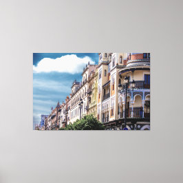 Byggnad i Sevilla, Spanien Canvastryck