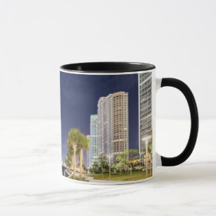 Byggnader längs den Miami floden Riverwalk Mugg