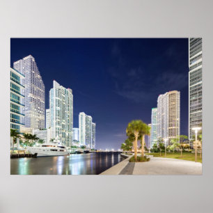 Byggnader längs den Miami floden Riverwalk Poster