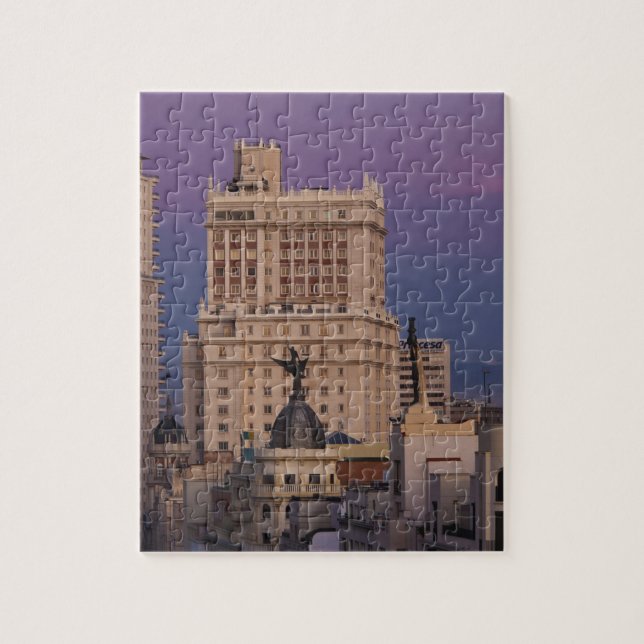 Byggnader längs Gran Via och Edificio Espana Pussel (Vertikal)