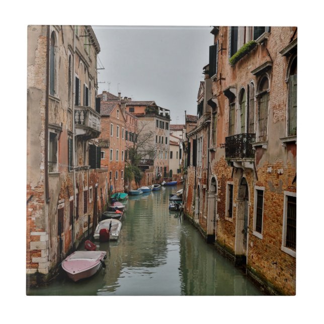 Byggnader längs kanaler i Venedig Kakelplatta (Framsidan)