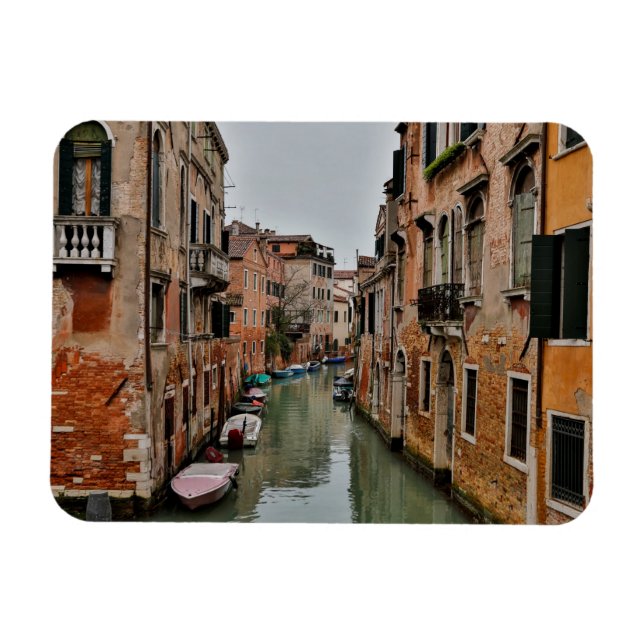 Byggnader längs kanaler i Venedig Magnet (Horisontell)
