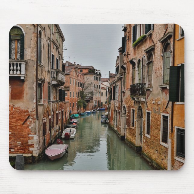 Byggnader längs kanaler i Venedig Musmatta (Framsidan)