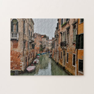 Byggnader längs kanaler i Venedig Pussel