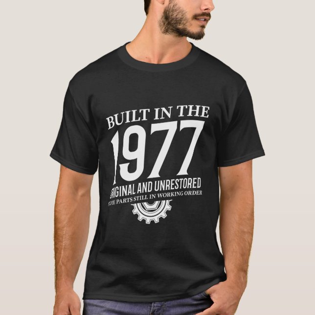 Byggt 1977 t shirt (Framsida)