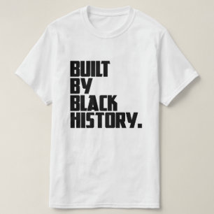 Byggt av svart historik t shirt