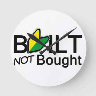 Byggt, inte köpt rund klocka