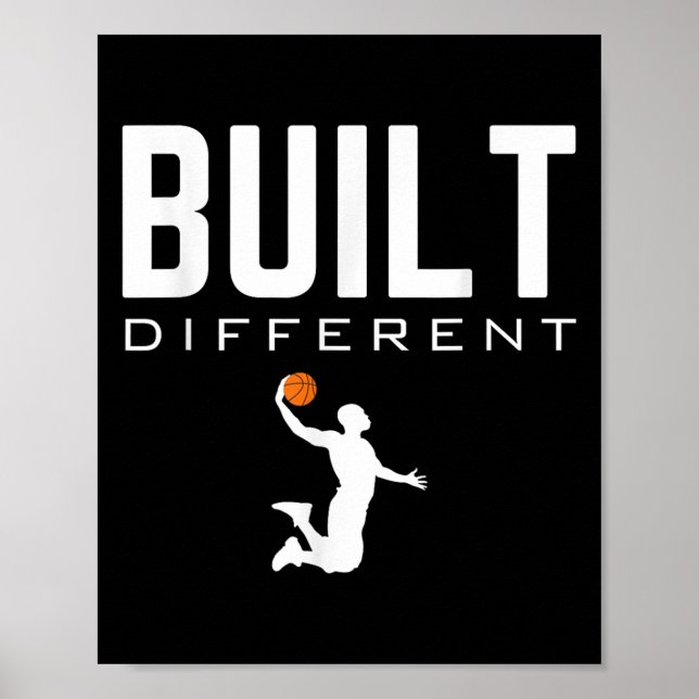 Byggt Olika Basketbollspelarspelarmatchdag M Poster (Framsidan)