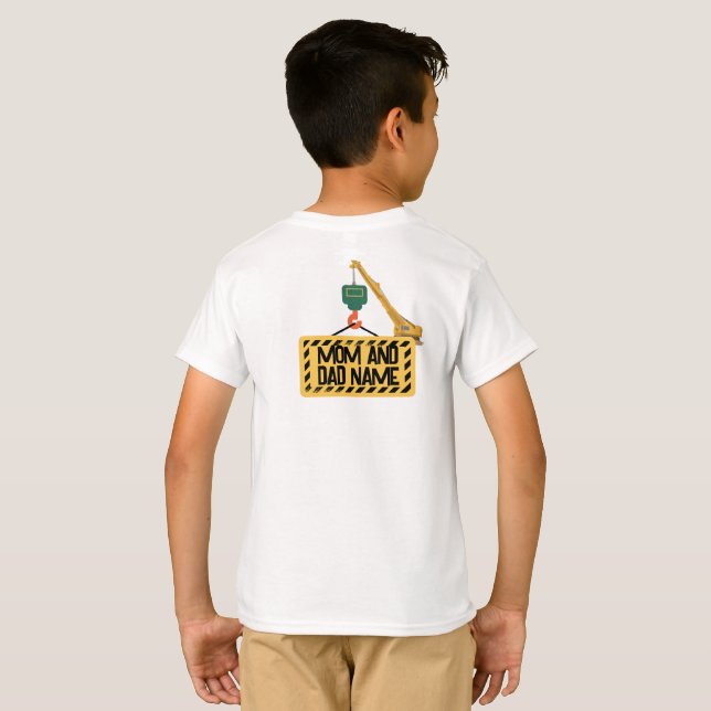 Byggtema födelsedagsinbjudan mall | Ed T Shirt (Hel baksida)