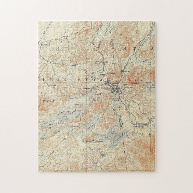 Byn och området Saranac Sjö i Adirondacks Pussel (Vertikal)