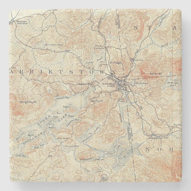 Byn och området Saranac Sjö i Adirondacks Stenunderlägg (Framsidan)