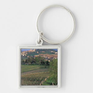 Byn San Gimignano ligger i de böljande Fyrkantig Silverfärgad Nyckelring