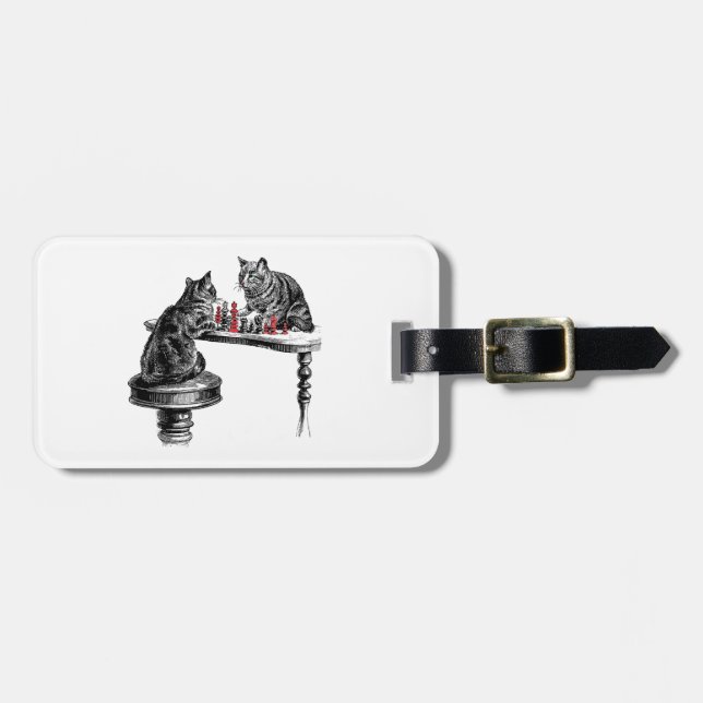 Byrspel två katter som spelar Chess Match Red Bagagebricka (Horisontell Framsida)