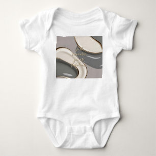 Bysdräkt i baby i snyggt grafik t shirt
