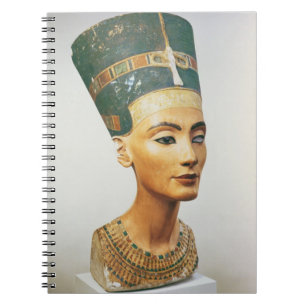Byst av drottningen Nefertiti, från studion av Anteckningsbok Med Spiral