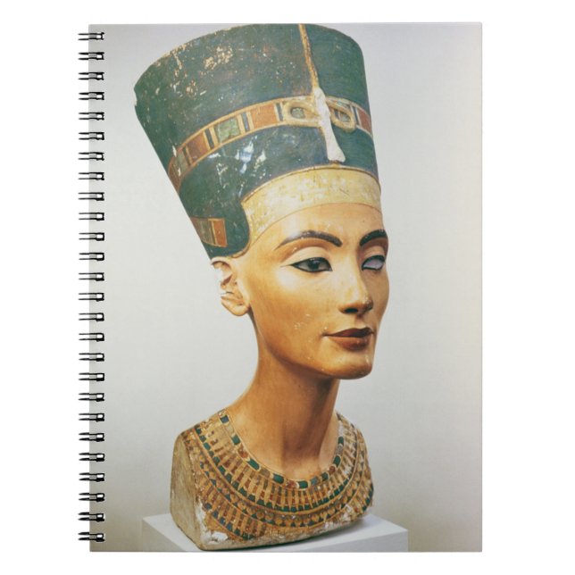 Byst av drottningen Nefertiti, från studion av Anteckningsbok Med Spiral (Framsidan)