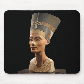 Bysten av drottningen Nefertiti Musmatta