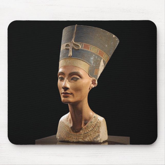 Bysten av drottningen Nefertiti Musmatta (Framsidan)