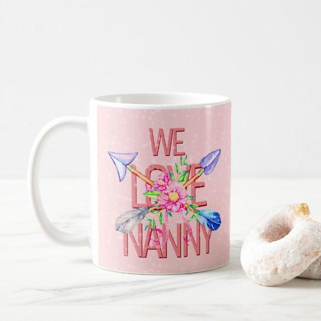 Byt text Namn Boho Arrows Flowers we Kärlek NANNY Kaffemugg (Med munk)