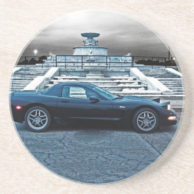 C5 ZO6 CORVETTE PÅ BELLEISLEN UNDERLÄGG SANDSTEN (Framsidan)