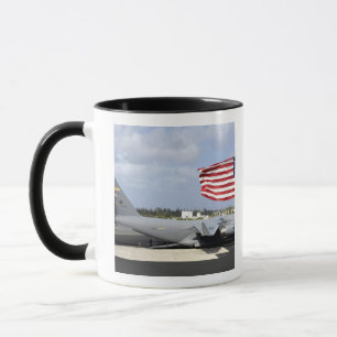 C-17 Globemaster III sitter på det flightline Mugg