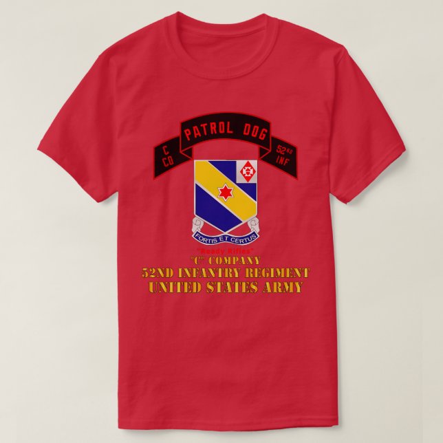 C Co 52:a Redot för infanteripatrullering av Hund  T Shirt (Design framsida)