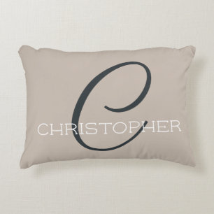 C Initial Stilfull Taupe Tan Monogram Prydnadskudde