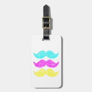 C M Y Mustacher (letterpress stil) Bagagebricka