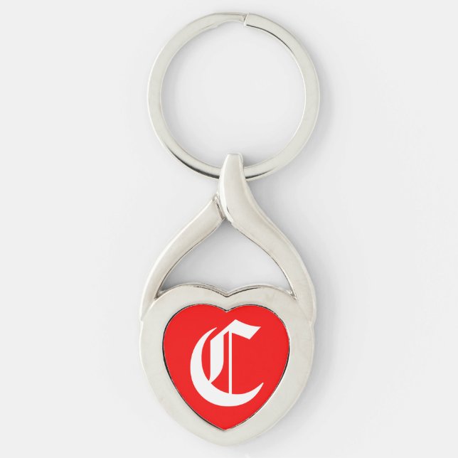 "C" Red Heart Keychain Twisted Heart Silverfärgad Nyckelring (Framsidan)