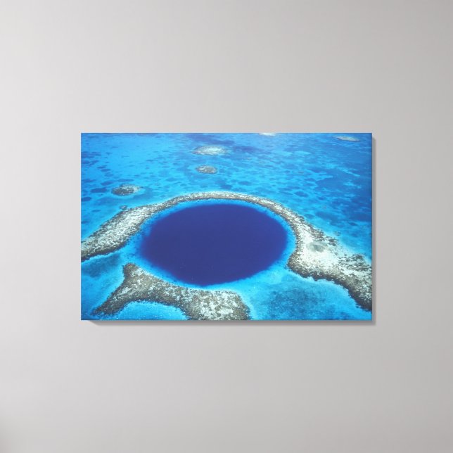 CA, Belize. Flygbild av Blue Hole (diameter Canvastryck (Framsida)