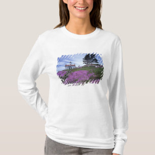 CA, Crescent City, Battery Point fyr med T Shirt
