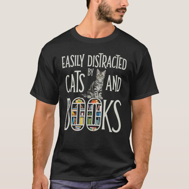 Ca lätt utspridd av katter och Bokar T Shirt (Framsida)