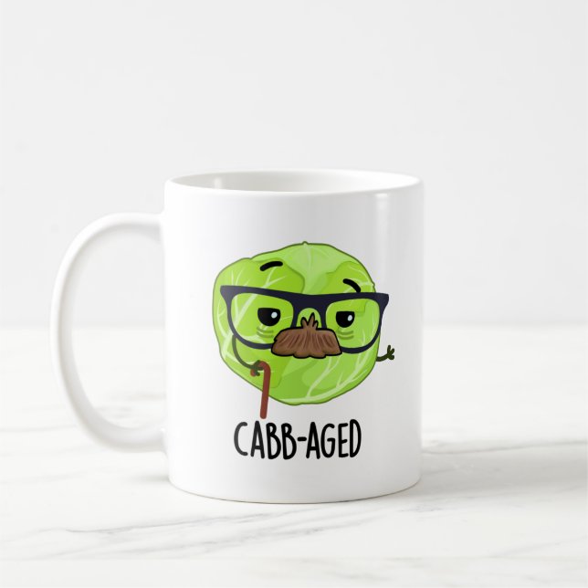 Cabb-åldras Funny Old Veggie Cabbage Pun Kaffemugg (Vänster)