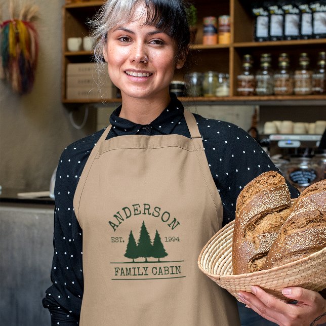 Cabin Family Namn Forest Grönt Khaki Långt Förkläde (Customize to change text size or text style.)